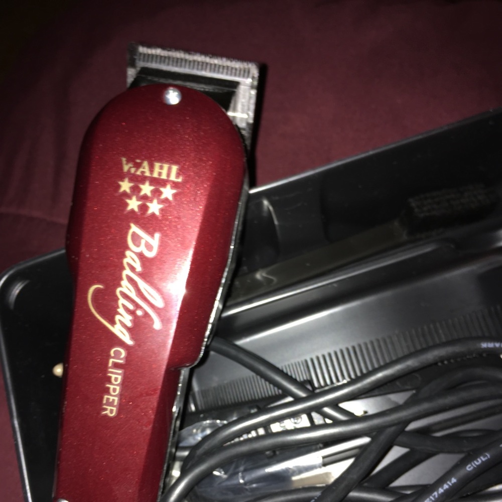 Wall balding clippers